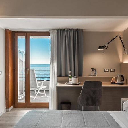 Hotel Porto Roca Monterosso al Mare Bagian luar foto