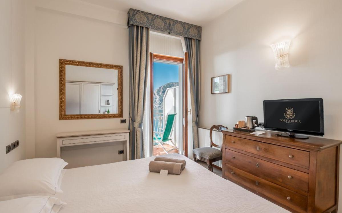 Hotel Porto Roca Monterosso al Mare Bagian luar foto